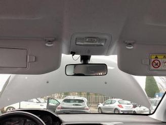 Peugeot 208 208 I (CA/CC/CK/CL), Hatchback, 2012 / 2019 1.0 Vti 12V PureTech picture 20