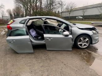 Volvo V-40 V40 (MV), Hatchback 5-drs, 2012 / 2019 1.5 T2 16V Geartronic picture 5