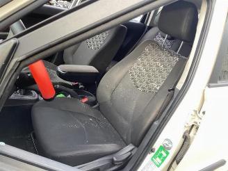 Kia Soul Soul I (AM), MPV, 2009 / 2014 1.6 CVVT 16V picture 13