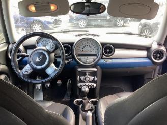 Mini Clubman Clubman (R55), Combi, 2007 / 2014 1.6 16V Cooper S picture 25