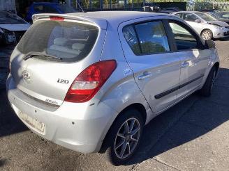 Hyundai I-20 i20, Hatchback, 2008 / 2015 1.4i 16V picture 3