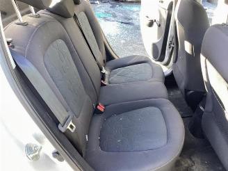 Hyundai I-20 i20, Hatchback, 2008 / 2015 1.4i 16V picture 27