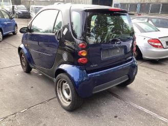 Smart Fortwo Fortwo Coupe (450.3), Hatchback 3-drs, 2004 / 2007 0.7 picture 4