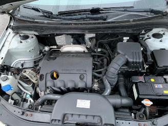 Hyundai I-30 i30 Crosswagon (WWH), Combi, 2007 / 2012 1.6 CVVT 16V picture 9