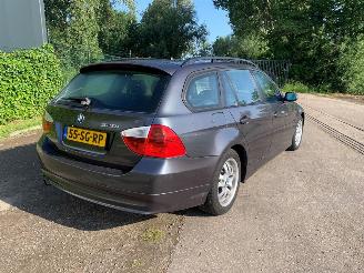 BMW 3-serie 320i 16V Combi/o  Benzine 1.995cc 110kW (150pk) RWD 2005-09/2012-06 (VR71; VR72) N46B20B picture 3