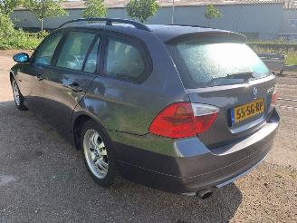 BMW 3-serie 320i 16V Combi/o  Benzine 1.995cc 110kW (150pk) RWD 2005-09/2012-06 (VR71; VR72) N46B20B picture 5