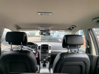 Chevrolet Captiva Captiva (C100), SUV, 2006 / 2011 2.4 16V 4x4 picture 16