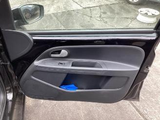 Volkswagen Up! Up! (121), Hatchback, 2011 1.0 12V 60 picture 28