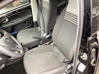 Volkswagen Up! Up! (121), Hatchback, 2011 1.0 12V 60 picture 20