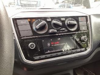 Volkswagen Up! Up! (121), Hatchback, 2011 1.0 12V 60 picture 13