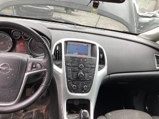 Opel Astra Astra J (PC6/PD6/PE6/PF6), Hatchback 5-drs, 2009 / 2015 1.6 Turbo 16V picture 16