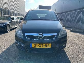 Opel Zafira 1.8 16V Ecotec MPV  Benzine 1.796cc 103kW (140pk) FWD 2005-07/2010-06 (M75) Z18XER; EURO4 picture 2