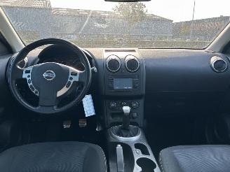 Nissan Qashqai 1.6 16V SUV  Benzine 1.598cc 86kW (117pk) FWD 2010-11/2014-01 (J10A; J10B) HR16DE picture 10