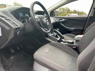Ford Focus 1.6 TDCi Hatchback  Diesel 1.560cc 85kW (116pk) FWD 2010-07/2017-12  T1DB picture 11