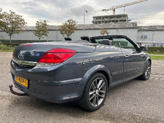 Opel Astra 1.8 16V Cabrio  Benzine 1.796cc 103kW (140pk) FWD 2005-09/2010-10 (L67) Z18XER; EURO4 picture 5