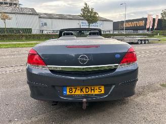 Opel Astra 1.8 16V Cabrio  Benzine 1.796cc 103kW (140pk) FWD 2005-09/2010-10 (L67) Z18XER; EURO4 picture 6