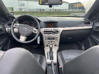 Opel Astra 1.8 16V Cabrio  Benzine 1.796cc 103kW (140pk) FWD 2005-09/2010-10 (L67) Z18XER; EURO4 picture 10