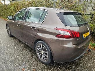 Peugeot 308 1.6 16V THP Hatchback 4Dr Benzine 1.598cc 92kW picture 3
