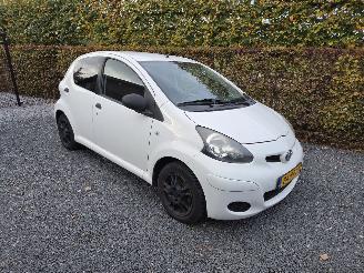 Voiture accidenté Toyota Aygo 1.0-12V Cool 2011/3