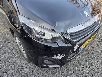 Peugeot 108  picture 2