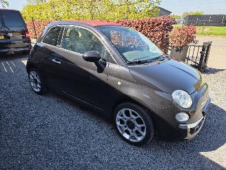 Schadeauto Fiat 500C 1.2 Lounge 2013/4