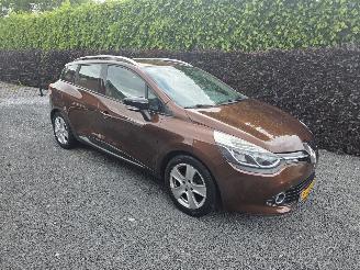 Schadeauto Renault Clio 0.9 TCe Dynamique 2014/10