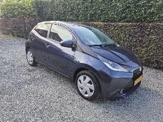 Unfallwagen Toyota Aygo 1.0 VVT-I X-Play 2018/5