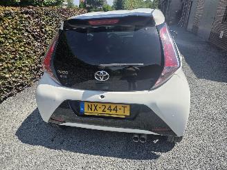 Toyota Aygo 1.0 VVT-1 X-SPORT picture 3