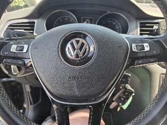 Volkswagen Golf Sportsvan 1.2 TSI picture 10