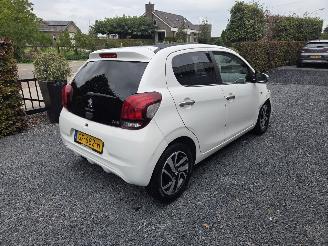 Peugeot 108 1.0 e-VTI Allure TOP! picture 4
