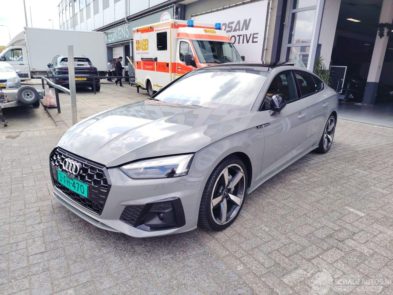 Audi A5 2.0 40 tfsi Quatrro Nardo Pano Camera Full options