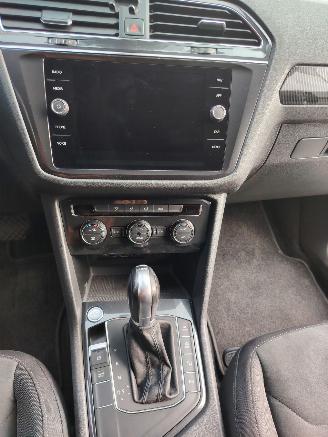 Volkswagen Tiguan 1.5 TSi DSG R-Line ALLSPACE 7 persoons NAP origineel NL picture 15