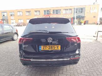 Volkswagen Tiguan 1.5 TSi DSG R-Line ALLSPACE 7 persoons NAP origineel NL picture 6