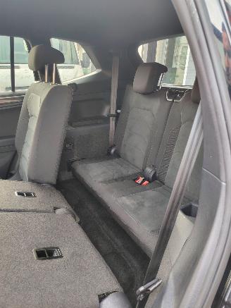 Volkswagen Tiguan 1.5 TSi DSG R-Line ALLSPACE 7 persoons NAP origineel NL picture 21