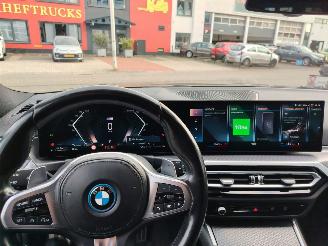 BMW 3-serie 320E M Performance Facelift CURVED SCREEN HARMAN KARDON picture 12