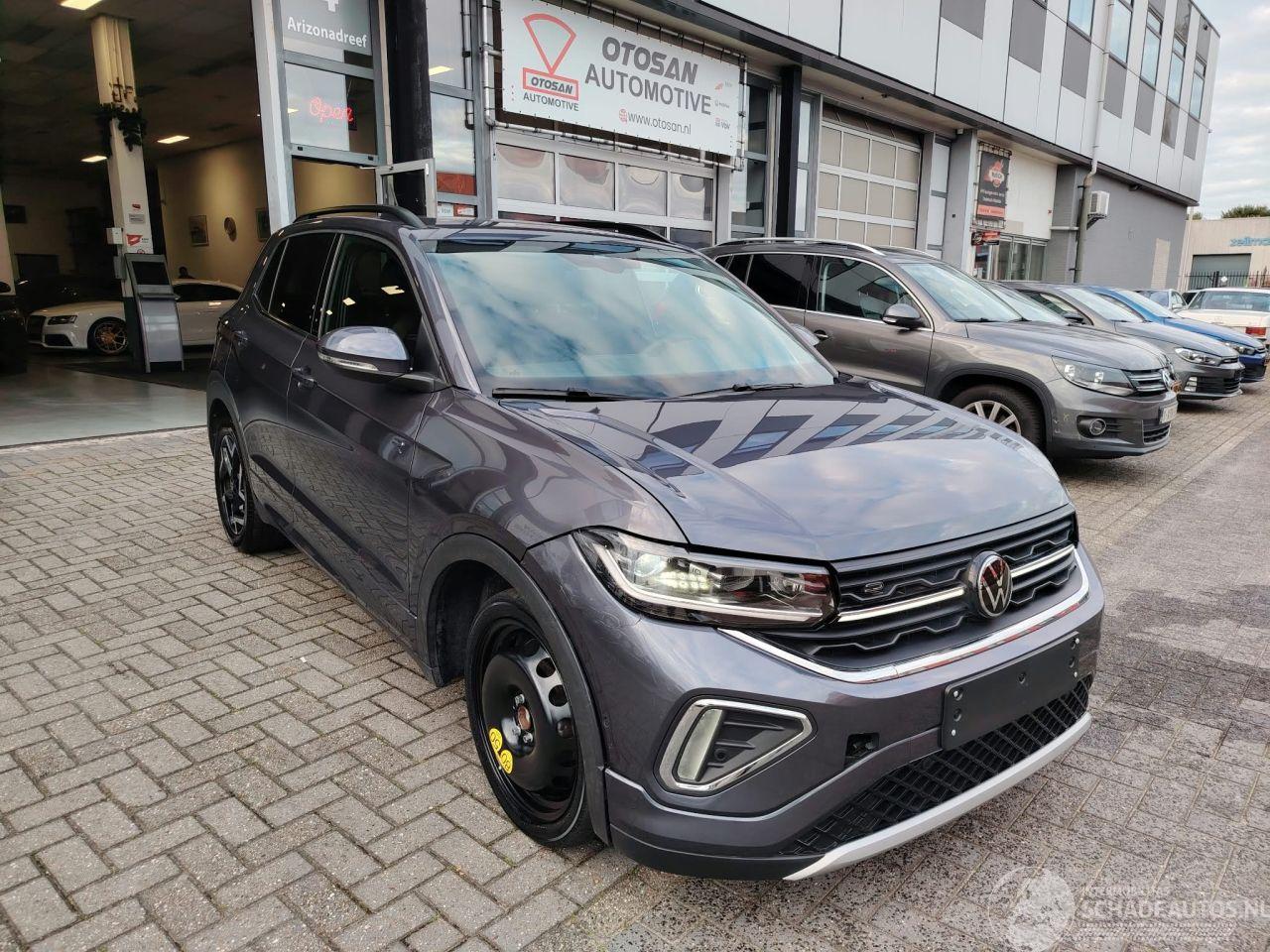 Volkswagen T-Cross 3x R-line DSG Stoelverwarming IQ Lights Camera