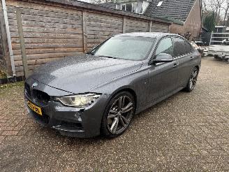 Schadeauto BMW 3-serie 328 M Performance 2014/1