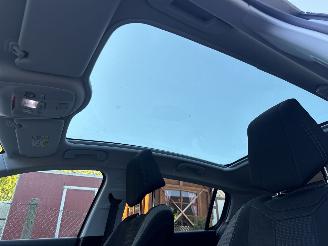 Peugeot 308 1.2 puretech style PANO NAVI picture 13