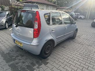 Mitsubishi Colt  picture 6