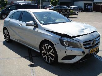 Mercedes A-klasse 1.5 A-180 CDI, A-180d 16_V (176.012; 176.212) picture 2