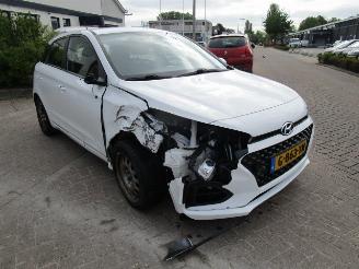 Hyundai I-20 1.0 picture 2