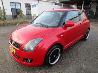 damaged passenger cars Suzuki Swift 1.5 2008/3