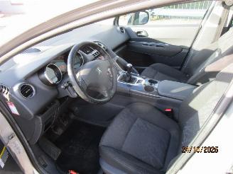 Peugeot 3008 1.6 vti picture 7