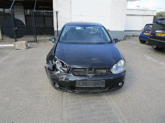Volkswagen Golf 1.6 tdi picture 6