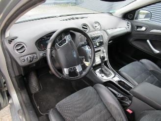 Ford Mondeo  picture 8