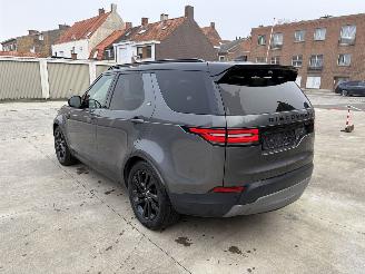 Land Rover Discovery 3.0 HSE SD6 picture 4