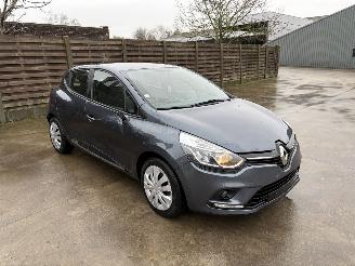 Renault Clio 4 picture 2