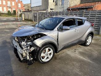 Toyota C-HR 1.8i - 16V HYBRID picture 2