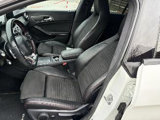 Mercedes Cla-klasse 180 AMG picture 8