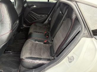 Mercedes Cla-klasse 180 AMG picture 7